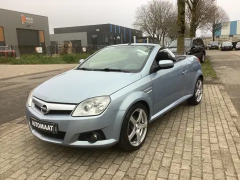 OPEL TIGRA AUTOMAAT 1.4 16 V