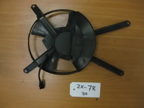 VENTILATOR Kawasaki ZX 7 R 1996 - 2002