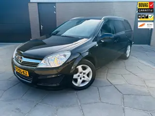 Opel Astra Wagon 1.8 Essentia AIRCO|Station|Dakrails |centrale vergrendeling|nette frisse gezinsauto