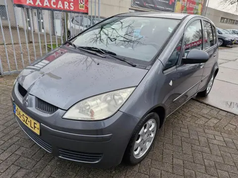 Mitsubishi Colt 1.3 Invite AIRCO ! NIEUWE APK ! RIJD PRIMA !