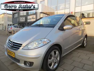 Mercedes-Benz A-Klasse 200 Classic nw model koppeling slecht ,mooie auto