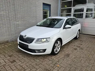 Škoda Octavia Combi 1.6 TDI Greenline (bj 2014)