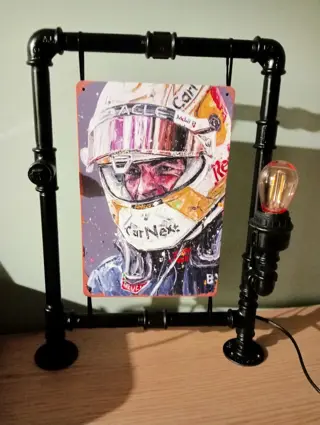 industriële handgemaakte steampunk lamp van F1 coureur Max Verstappen