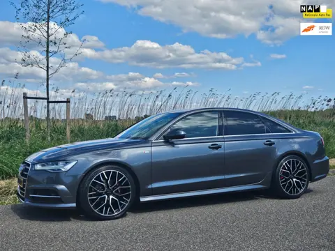 Audi A6 Limousine 1.8 TFSI ultra S line Edition DSG automaat