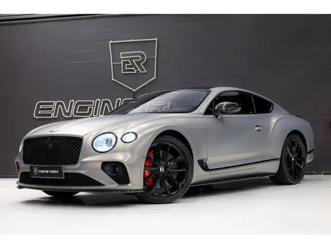 Bentley Continental GT 4.0 V8 Mulliner | CARBON | Fresh Service | Rotating Display | NAIM | HUD |
