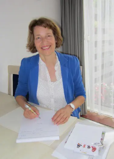 DUTCH PRIVATE LESSONS Amsterdam Nieuw-West Tel. 06-29145228