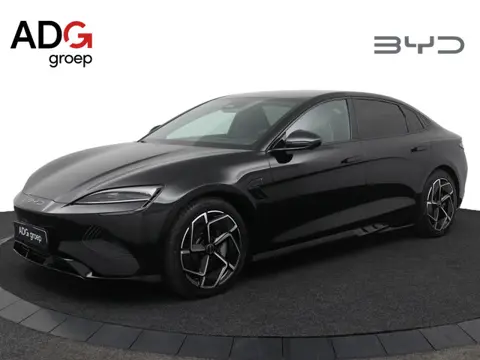 BYD SEAL Excellence AWD 82.5 kWh Demo/525km/AWD/Stuur en stoel verwarming/Automaat/360° panorama-cam