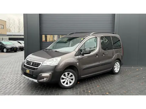 Peugeot Partner Tepee 1.2 PureTech Active Cruise|Airco|Camera|Trekhaak