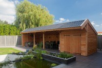 Tuinhuis Douglasvision Kapschuur: 897 x 432 cm