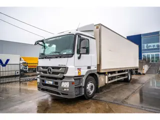 Mercedes-Benz ACTROS 1832-MP3+DHOLLANDIA 2.5T. (bj 2012)