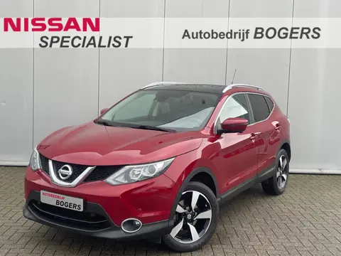 Nissan QASHQAI 1.6 DIG-T N-Connecta 163 Pk Navigatie, Panoramadak, Trekhaak, 360 Camera, Climate Con