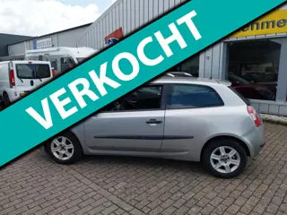 Fiat Stilo 1.4-16V Young
