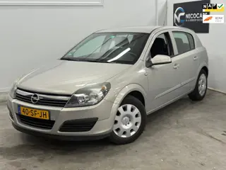 Opel Astra 1.6 Edition / NETTE AUTO / NIEUWE APK / DEALER ONDERHOUDEN