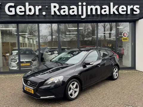 Volvo V40 2.0 D2 Momentum Business*Navigatie*ECC*EXPORTPRIJS*