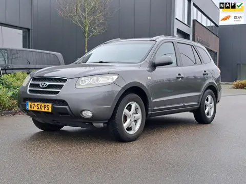 Hyundai Santa Fe 2.7i V6 Dynamic 7p. CLIMA/NAP