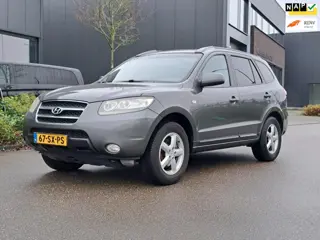Hyundai Santa Fe 2.7i V6 Dynamic 7p. CLIMA/NAP