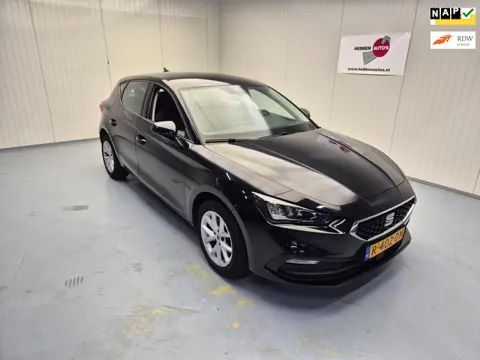 Seat Leon 1.0 TSI Reference Navi Carplay Ecc Cruise Control Alu Velgen
