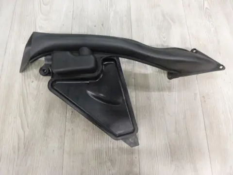LINKER LUCHTBUIS Ducati 749 999 2003 - 2007