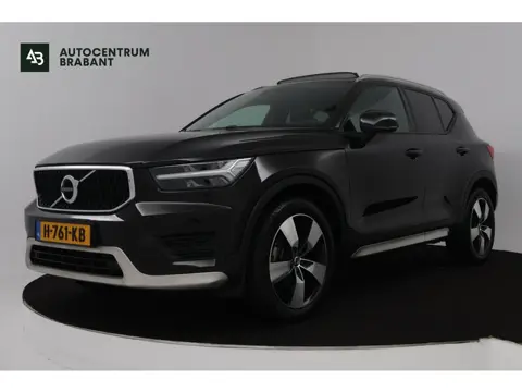 Volvo XC40 1.5 T3 Momentum Pro (PANORAMADAK, TREKHAAK, STOELVERWARMING, ACHTERUITRIJCAMERA, CARPLAY,