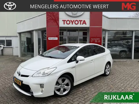 Toyota Prius 1.8 Dynamic Edition | Rijklaar | Camera | 17 inch LM-Velgen