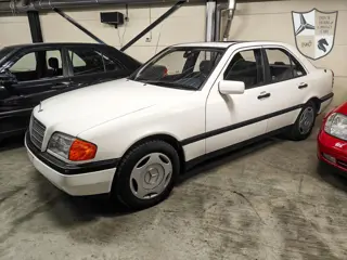 Mercedes-Benz C-klasse 200 K. Elegance