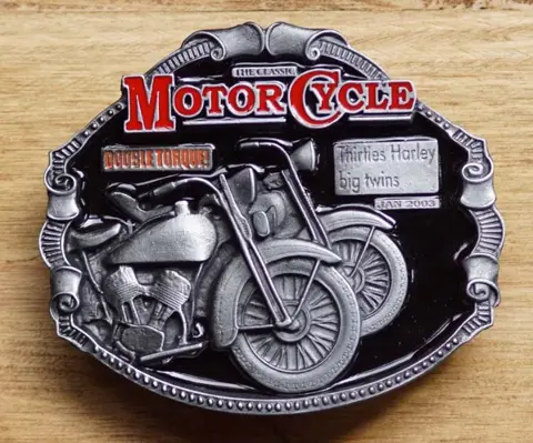 Motor cylce buckle " Thirties Harley big twins "