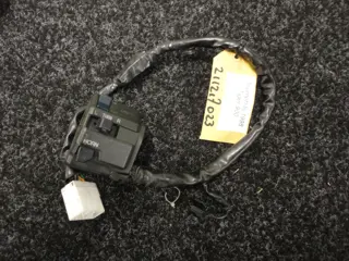 STUURSCHAKELAAR LINKS Triumph Tiger 900 1993 - 1998