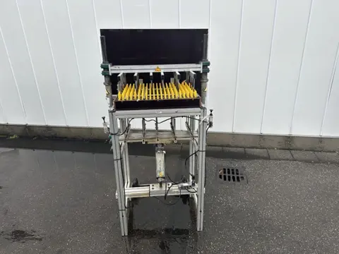 Visser press-o-mat tray-uitdrukker