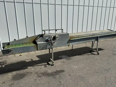 Christiaens 540 asperge was- en snijmachine met gegalvaniseerd frame