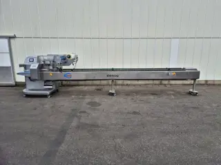 RGD VR-6 Genio flowpackmachine voor losse kwetsbare producten zoals courgettes en aubergines