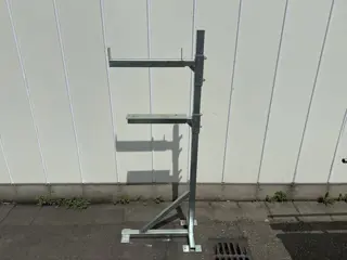 Martin Stolze steunpoten voor rollenbanen of bandtransporteurs ontworpen voor 2 niveaus