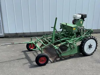 Rap Rijnbeek ZR 120 beddenrooimachine zelfrijdende oogstmachine voor bloembollen