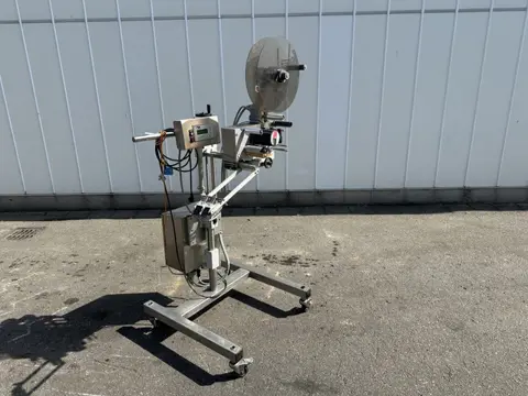 Multivac MR233 etiketteerder