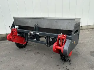 Nanne Kooiman Ferrari KS500-5 kunstmeststrooier