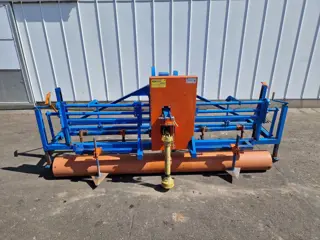 Desmyter preiponsmachine met 5 rijen