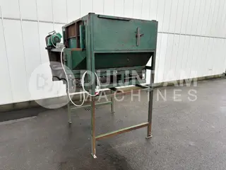 Trechter met transportband 140 x 95 cm