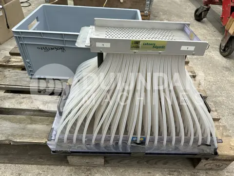 Lehners handzaaimachine voor trays met 285 cellen