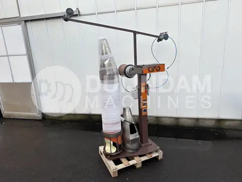 Giro CM92 buisnetlader voor later gebruik in verpakkingsmachine