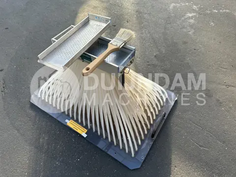 Lehners handzaaimachine voor trays met 273 cellen