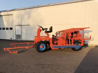 Ferrari Rotostrapp plantmachine zelfrijdend 6 rij 210 cm