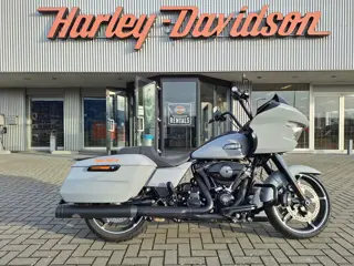 Harley-Davidson FLTRX Road Glide 117 (bj 2025)