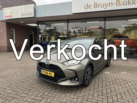 Toyota Yaris 1.5 Hybrid Dynamic Automaat 1e eigenaar / dealeronderhouden / 10 jaar garantie programm