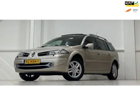 Renault Mégane Grand Tour 2.0i 16V Tech Line Schuifdak Trekhaak Navigatie Garantie