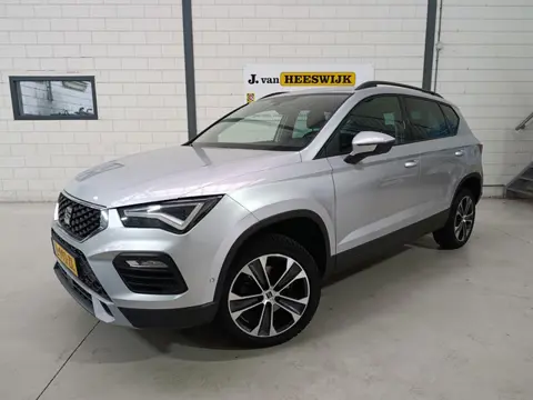 SEAT Ateca 1.5 TSI Style Business Intense Climate control |  Navigatiesysteem | Parkeersensoren | Cr