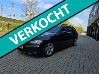 BMW 3-serie Touring 325d High Executive / XENON / NAVI / PDC / CRUISE / ELEC. PAKKET