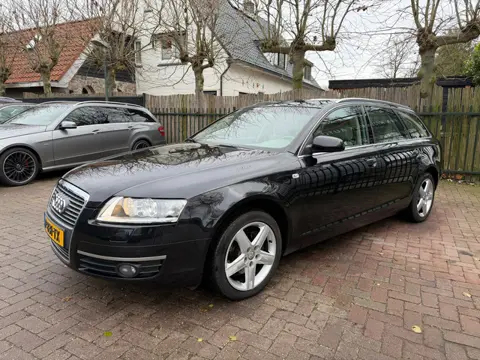 Audi A6 Avant 3.2 FSI Quattro Youngtimer Xenon Clima Cruise Navi PDC Leder