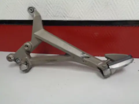 LINKER SCHETSPLAAT Aprilia Shiver 750 2008 - 2010