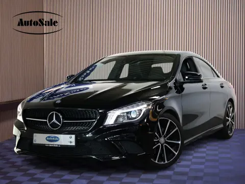 Mercedes-Benz CLA-Klasse 180 Ambition AUT H/K NAVI LEDER XENON CRUISE '15