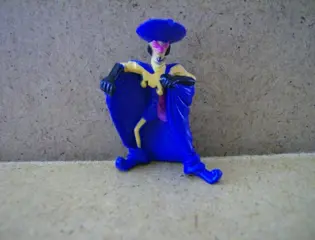 Klokkenluider van notre dame poppetje 3 adv5510