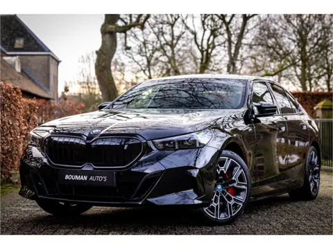BMW i5 xDrive40 84 kWh 4WD M Sport Pro Panorama 20" HUD ACC Trekhaak
